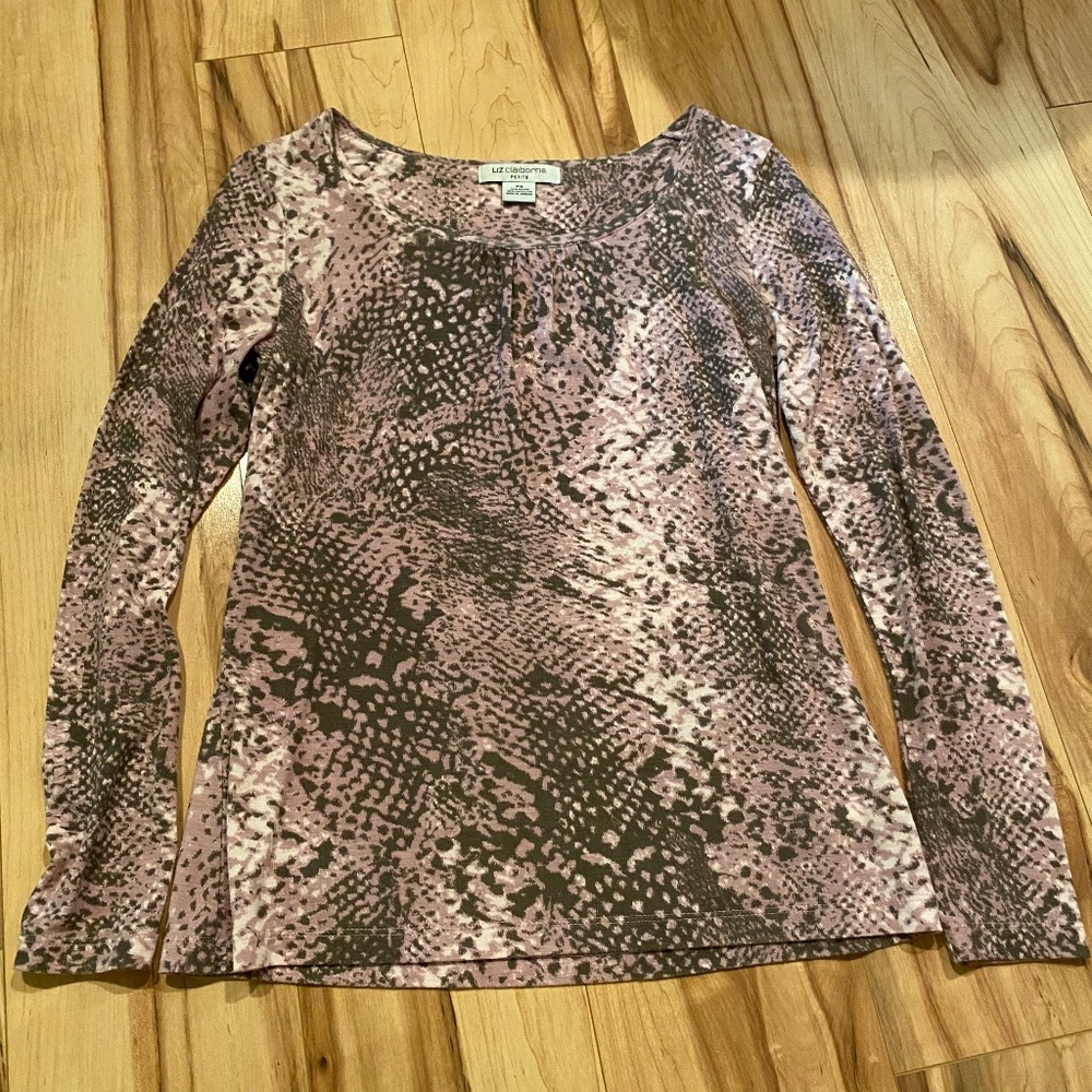 Liz Claiborne top—PS